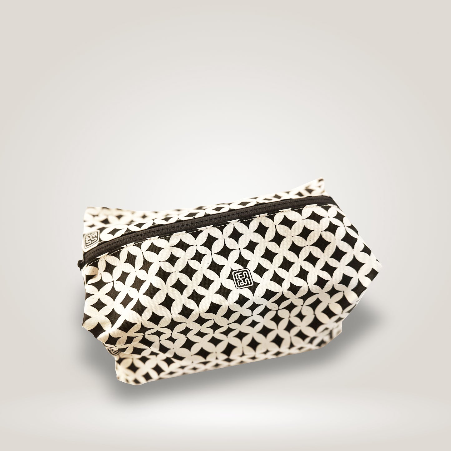 Medium Cube "Kawung" by Tulisan