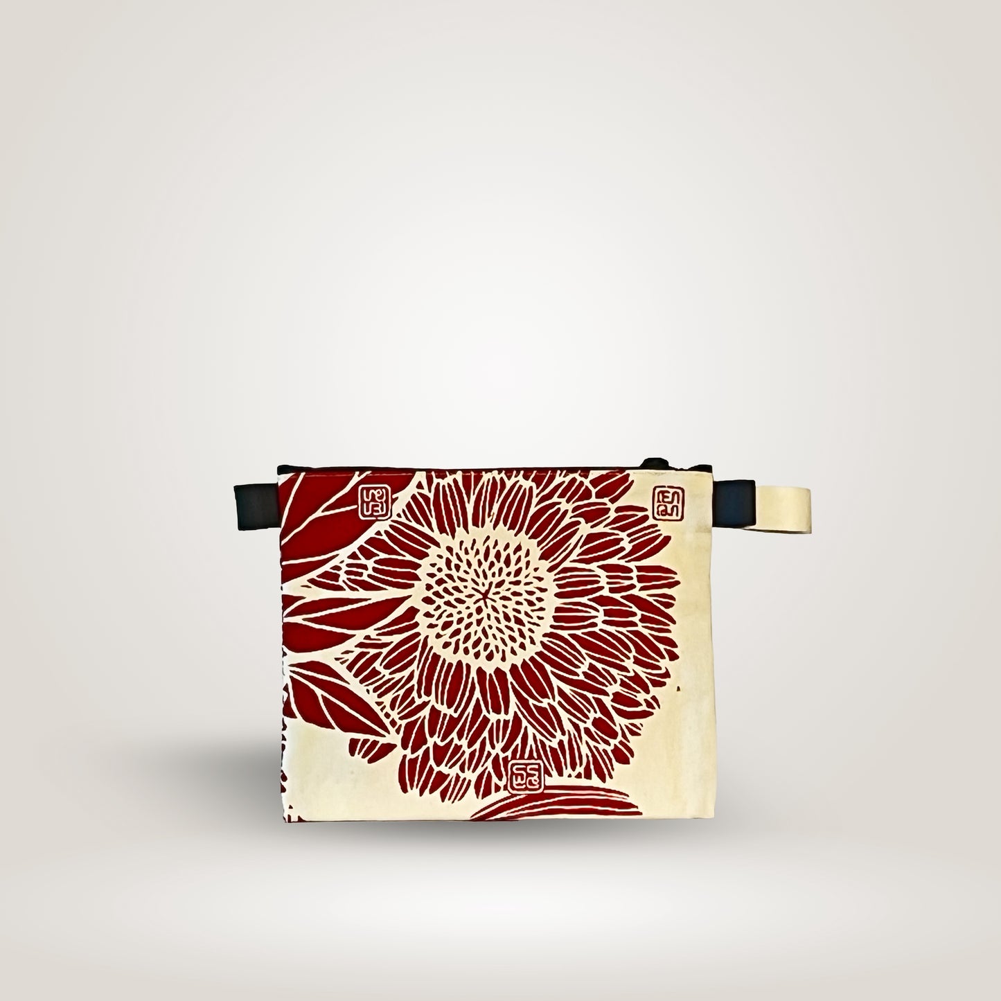 Small Pouch "Red Rumor" by Tulisan