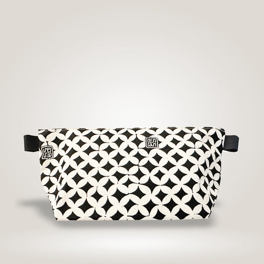 Medium Organizer "Kawung" by Tulisan