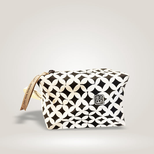 Small Cube "Kawung" by Tulisan